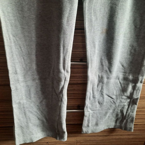 Sweatpants medium used, gray and yellow