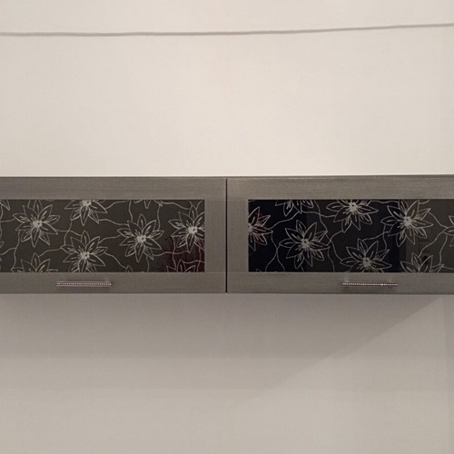 Wall showcase like new, gray with glass