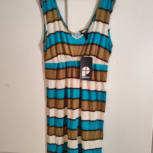 protest dress brand new xlarge