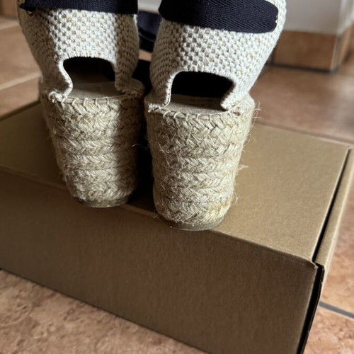 Alhamas espadrilles size 39 like new, beige and blue, 6-7 cm heel