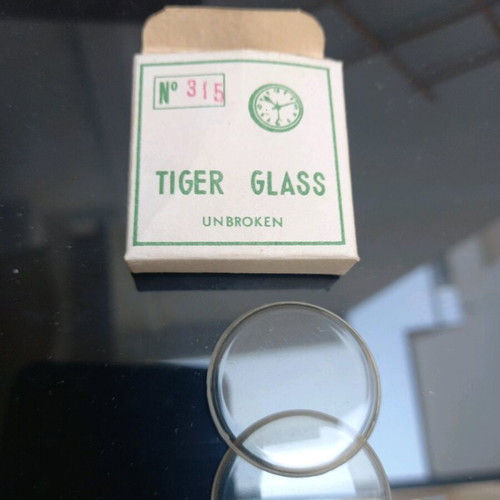 Set of 2 Tiger Glass 315 Watch Crystals new