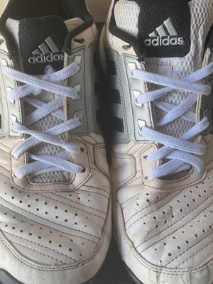 Adidas men's trainers used, size 45, white, athletic style