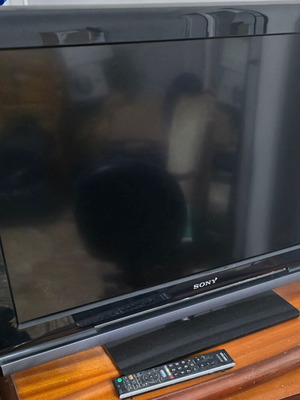 Sony Bravia 42" TV