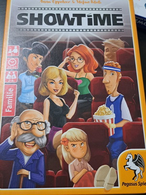 Showtime board game like new