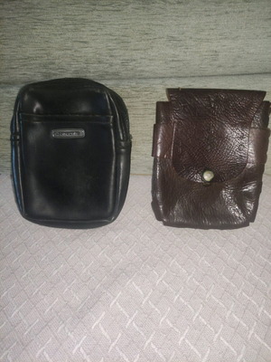 2 τσαντάκια (το ένα Samsonite και το άλλο δερμάτινο (πακέτο και τα δύο)