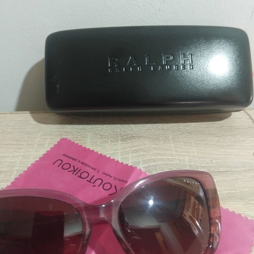 Ralph women's sunglasses like new with case
