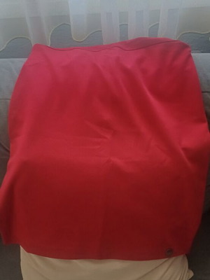 BSB skirt used, fitted, red, size M