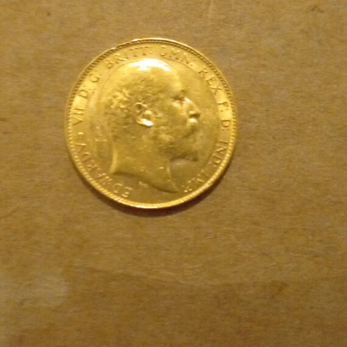 Gold Sovereign 1910 used from the British Royal Mint