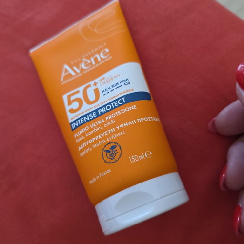 Avene Intense Protect Sunscreen 50 SPF 150ml new