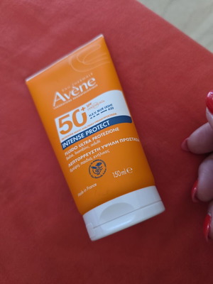 Avene Intense Protect Sunscreen 50 SPF 150ml new