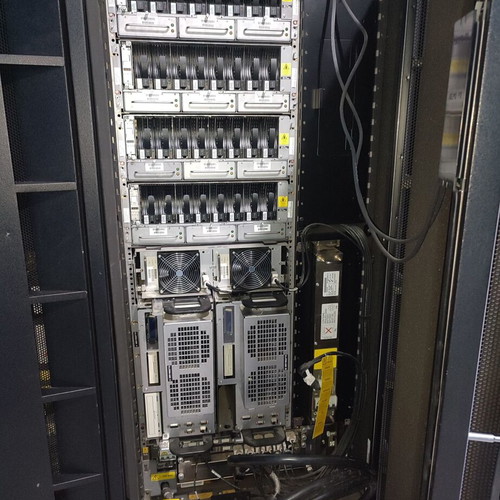 IBM 2105-B09 Versatile Storage Server 1998 used