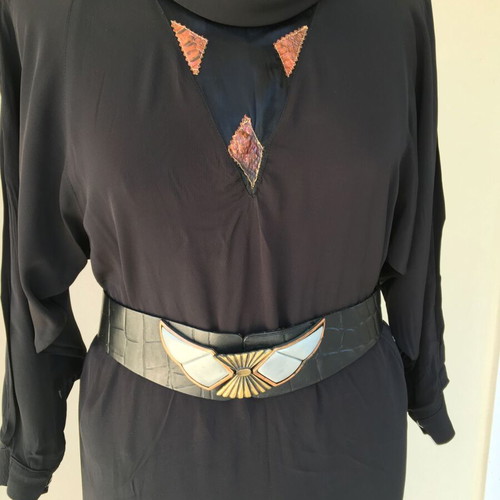 Women's vintage leather belt used, black, length 95 cm