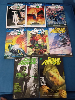 Green Arrow comics set of 8 English like new