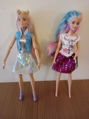 Barbies Fantasy Hair Purple Pink and Extra like new, set of 2