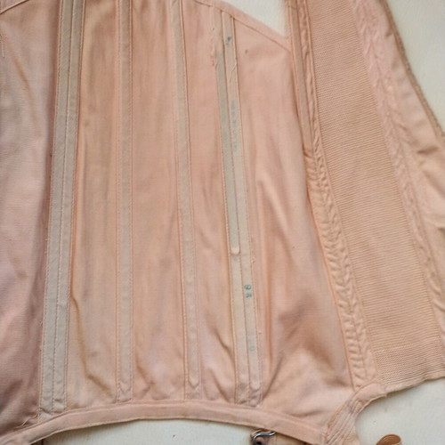 Vintage latex corset with garters size 26, 1950s pink salmon