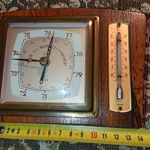 Lufft Barometer and Thermometer like new, vintage weather station from the 60s