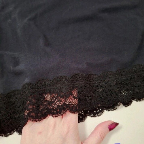 Mini skirt H&M black with lace like new, size S