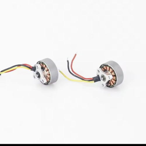 Brushless motors 1503 2750KV with CW & CCW propellers, new set of 4
