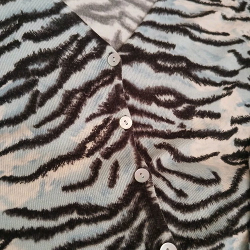 Animal print cardigan like new, size S/M, viscose-wool