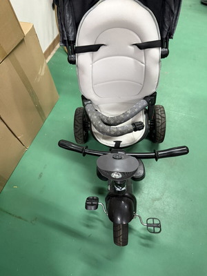 Multifunctional stroller trike used for children