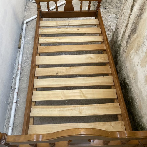 Wooden bed frame, set of two