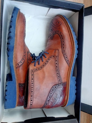 Tsakiris Mallas boots size 41 like new, blue and brown