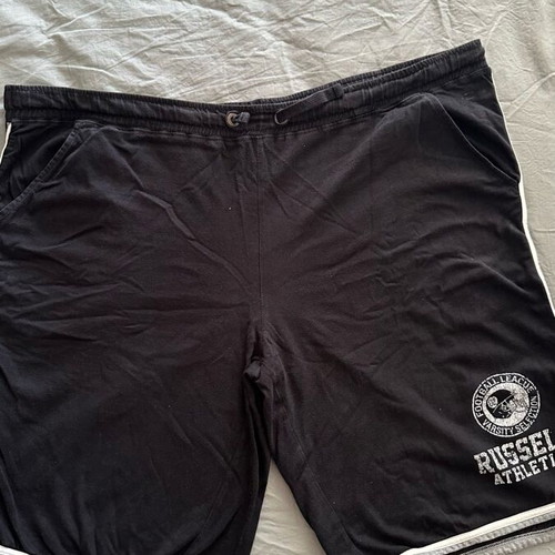 Russell men's shorts XL used, black with fading