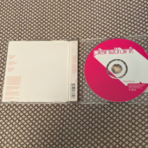 Planet Funk Chase the Sun CD single like new, electronic