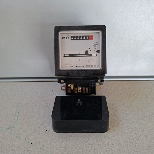 Schlumberger Single-Phase Analog kWh Meter 220V 10(30)A New