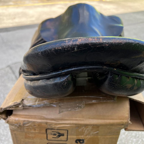 Horse Dressage Saddle leather used Macel