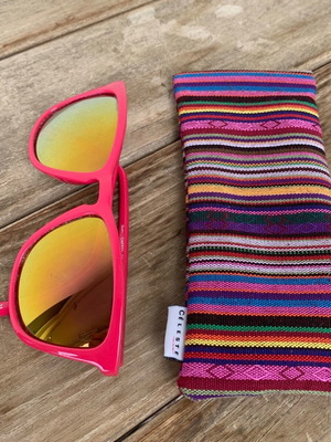 Sunglasses like new, pink