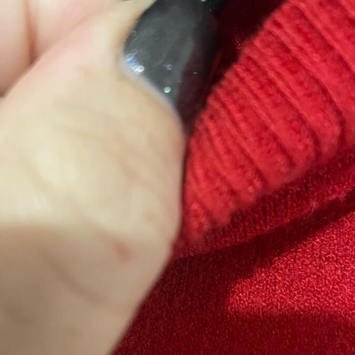 Thin warm sweater like new, ideal for the season