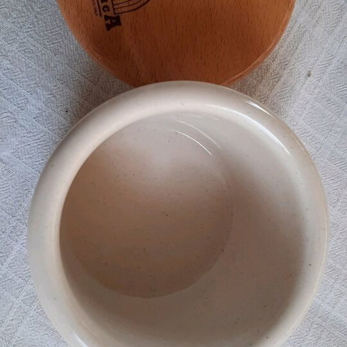 Spigarelli ceramic storage jar with wooden lid and Old America design new