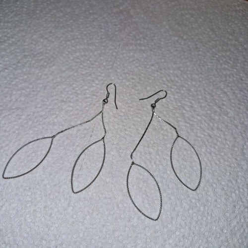 Fo dangling earrings used, silver