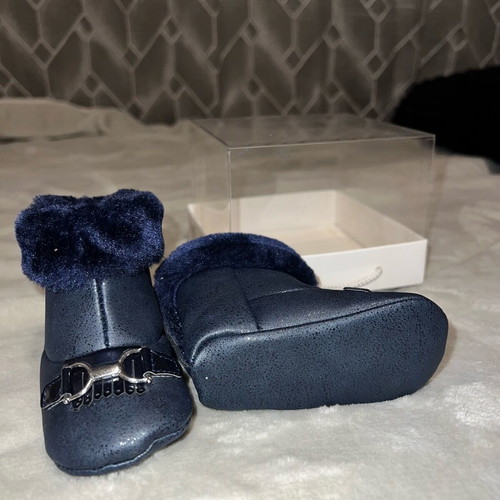 Boots with fur for girl new
