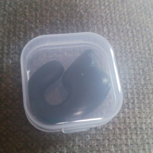 Mini wireless earbud black