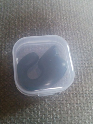 Mini wireless earbud black