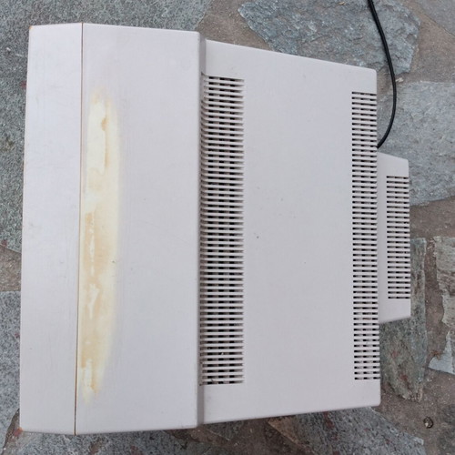 Commodore 1084S οθόνη μεταχειρισμένη για ανταλλακτικά ή επισκευή