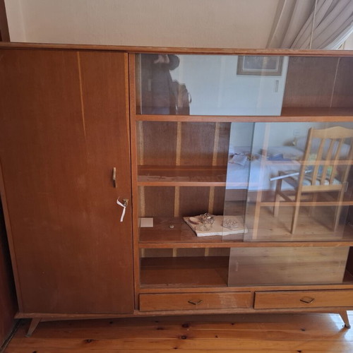 Βιτρίνα vintage μεταχειρισμένη με αποθηκευτικό χώρο