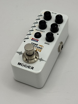Mooer Tone Capture GTR digital guitar equalizer pedal used