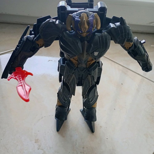Transformers The Last Knight Armour Turbo Changer Megatron figure used