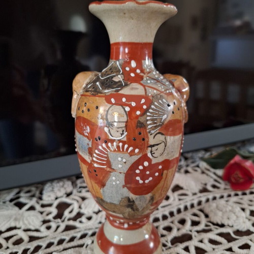 Chinese decorative vase antique hand-painted, used, height 19 cm