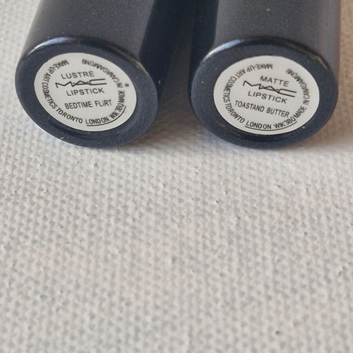 Mac lipsticks and perfume sample like new, set of 2
