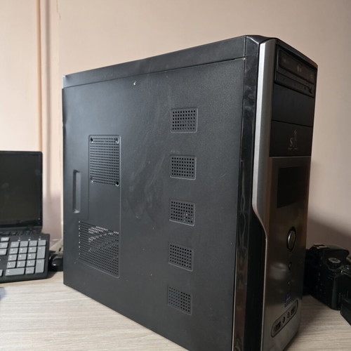 Desktop computer Pentium E2200 used, 4GB RAM, Windows 10
