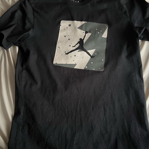 Jordan t shirt Joe Snyder black size S like new