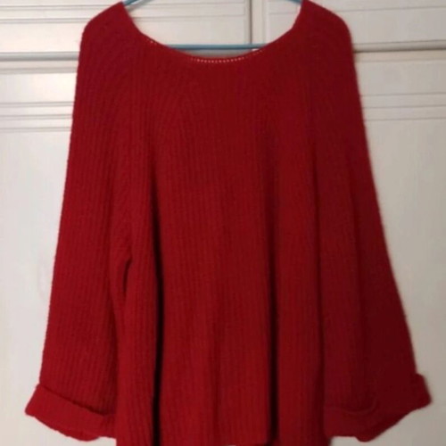 Red wool sweater like new, size M with bell sleeves