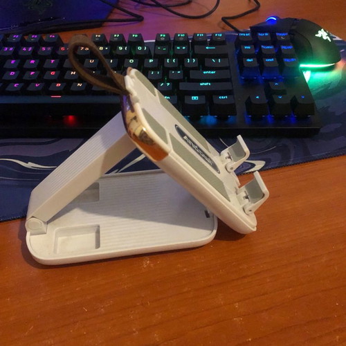 Phone stand in perfect condition