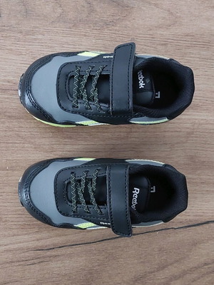Reebok Royal cl jog 3 Infants baby shoes new, size 21