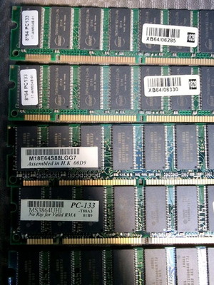 Μνήμες RAM (SDRAM PC-133) DDR 512MB