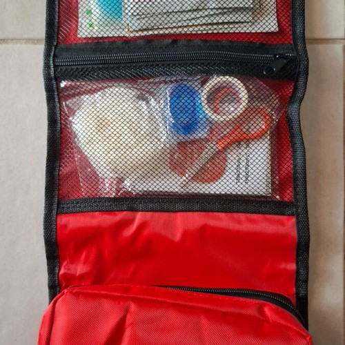 Car First Aid Kit with 16 Legal Items new